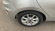 Ford Fiesta 1.1 Zetec 5dr Petrol Hatchback